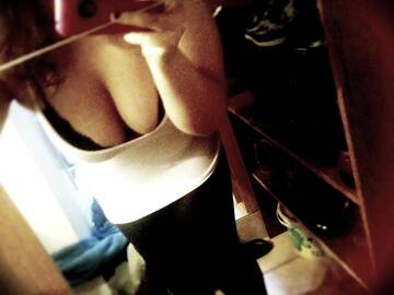 Public Photo of DirtyAnia